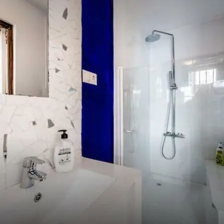 Villa Charming House In The Historic Old Town Alicante